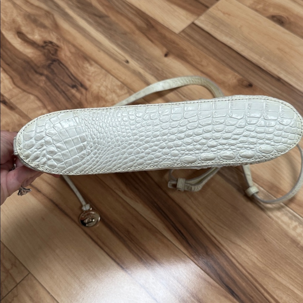 Brahmin Katie Crocodile-Embossed leather Shoulder Bag - Picture 6 of 10